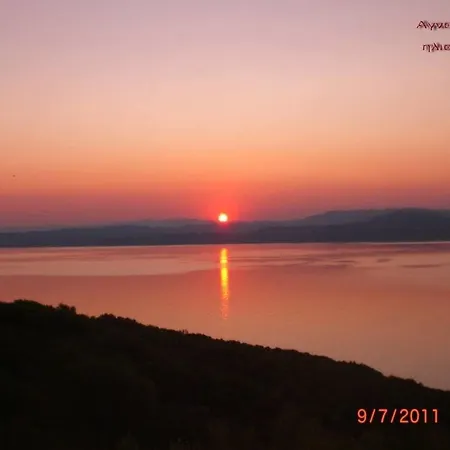 Marvelous Sea View Eco דירה